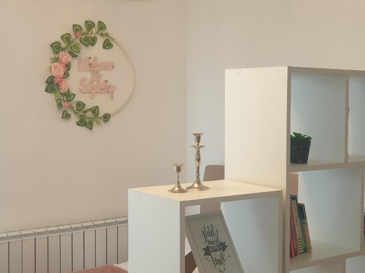 Sky Way Studio Apartment SJJ Eksteriør billede
